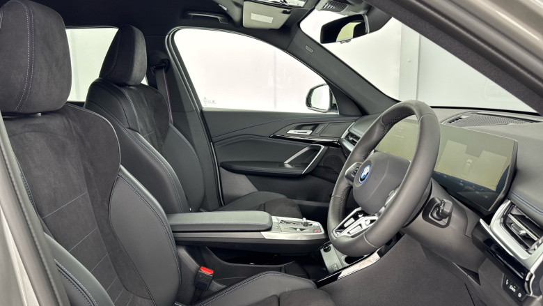 BMW iX1 150kW eDrive20 M Sport 65kWh 5dr Auto [Tech/Pro] Electric Estate